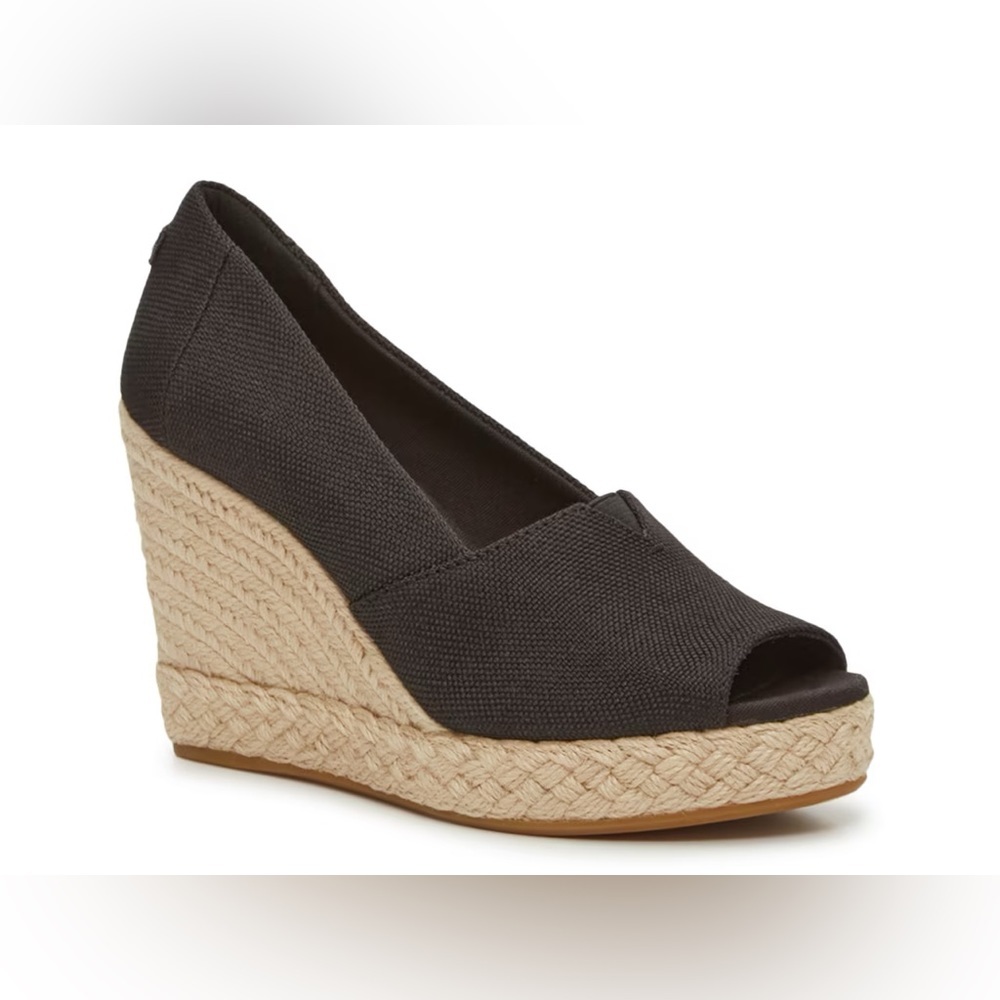 Toms espadrille wedge SZ W7 (run small)